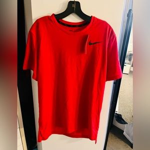 Nike dri fit t shirt size M